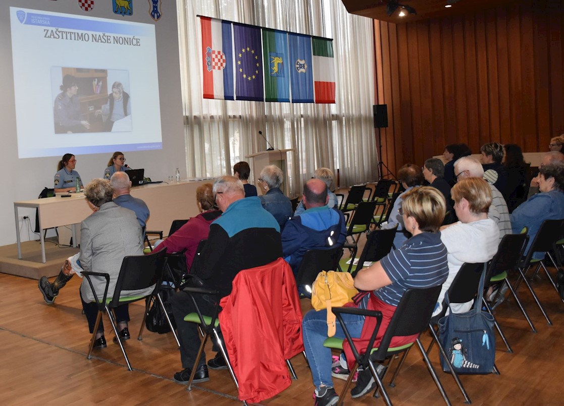 U Spomen domu održana edukacija o prevenciji prijevara starijih osoba